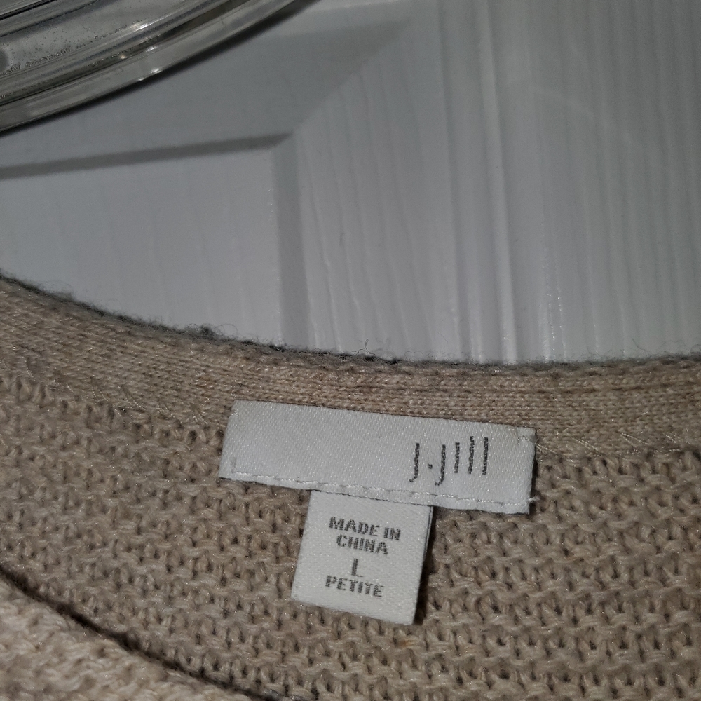 Sweater - Picture 3 of 3